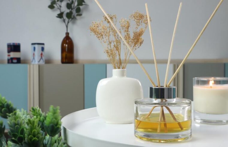 How to keep your house smelling good